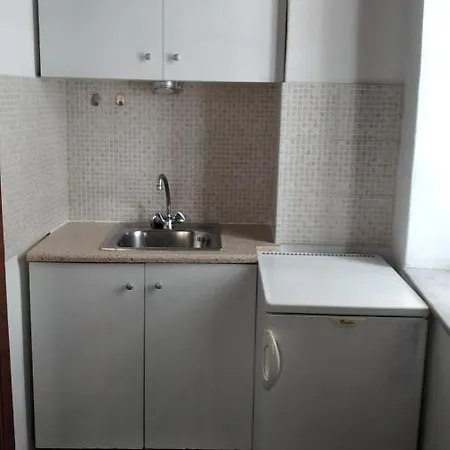 Odos Odysseos * Ermoúpoli