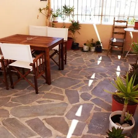 Odos Odysseos Appart hôtel Ermoúpoli