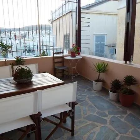 Odos Odysseos Aparthotel